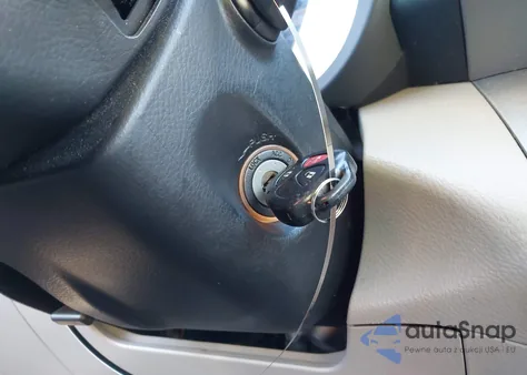 2007 Toyota Rav4 Limited z USA, uszkodzony, nr VIN JTMBD31V475097452